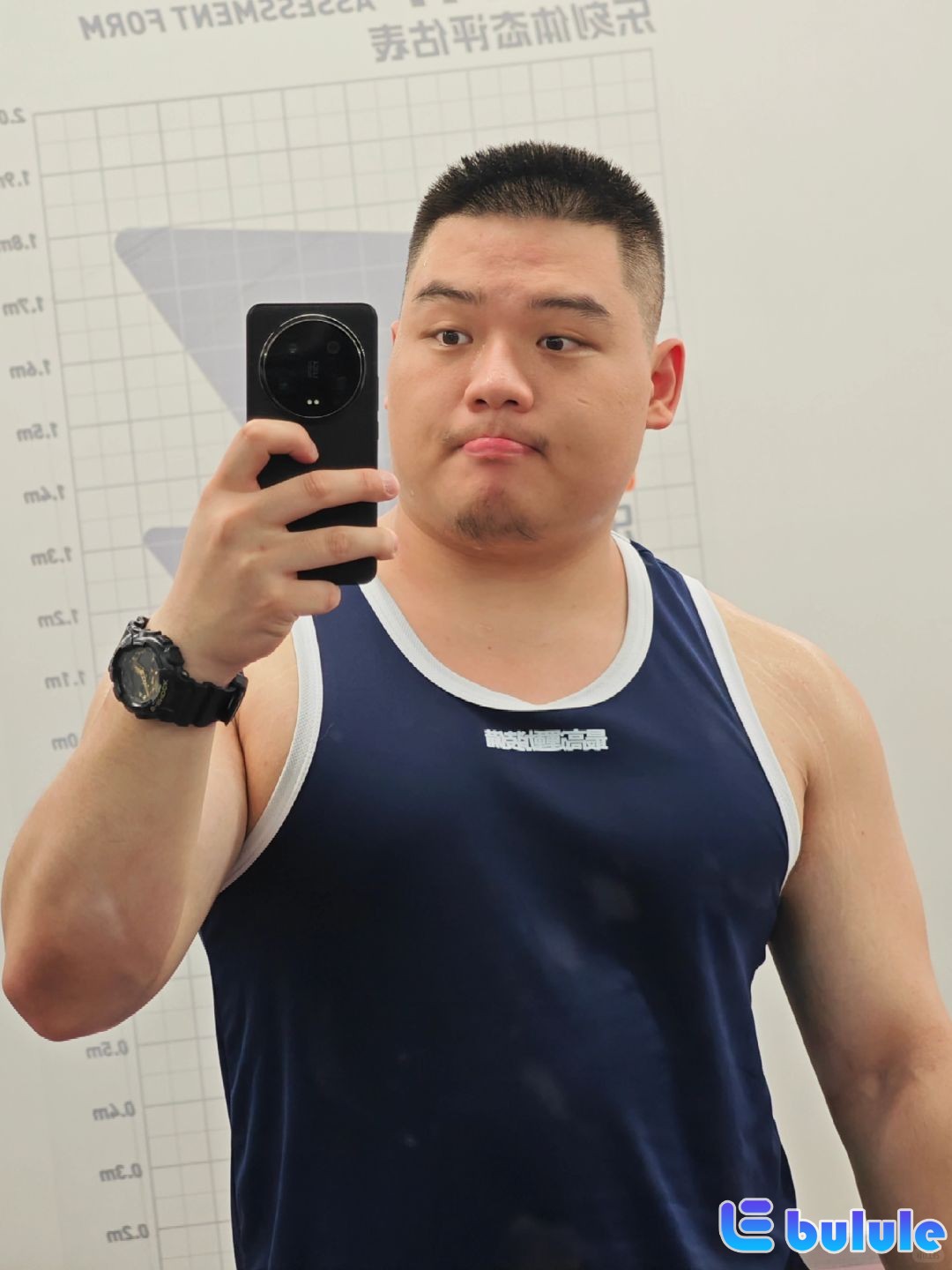 OOTD健身爱穿的蓝色背心001.jpg