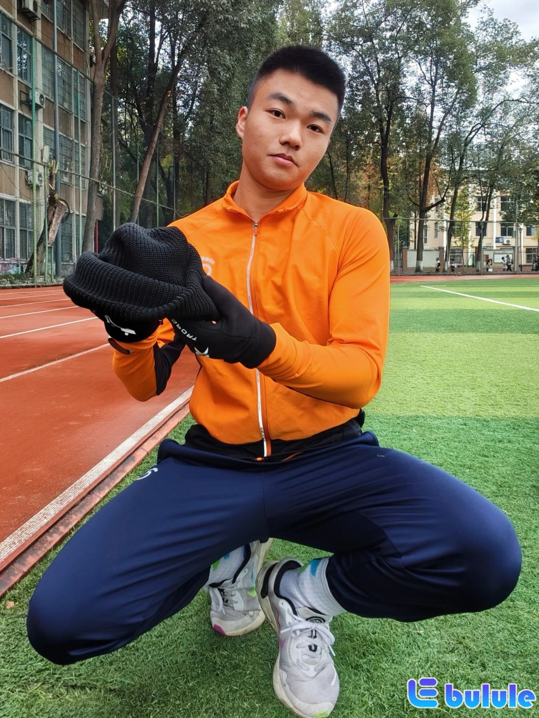 做个严肃跑者冬日跑步有风度更有温度003.jpg