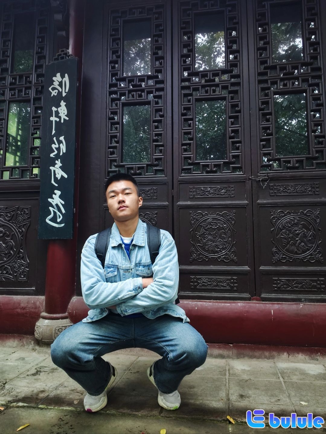 留得残荷听雨声打卡雨中棠湖公园008.jpg