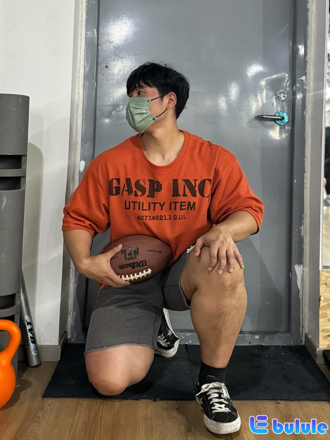 182 115kg 想做你的暖手宝002.jpg